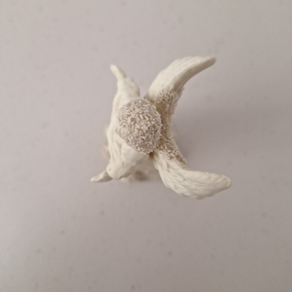 Vintage Guardian Angel Bell Figurine Stoneware Ceramic Mica‎ 5 Inches - Picture 8 of 9